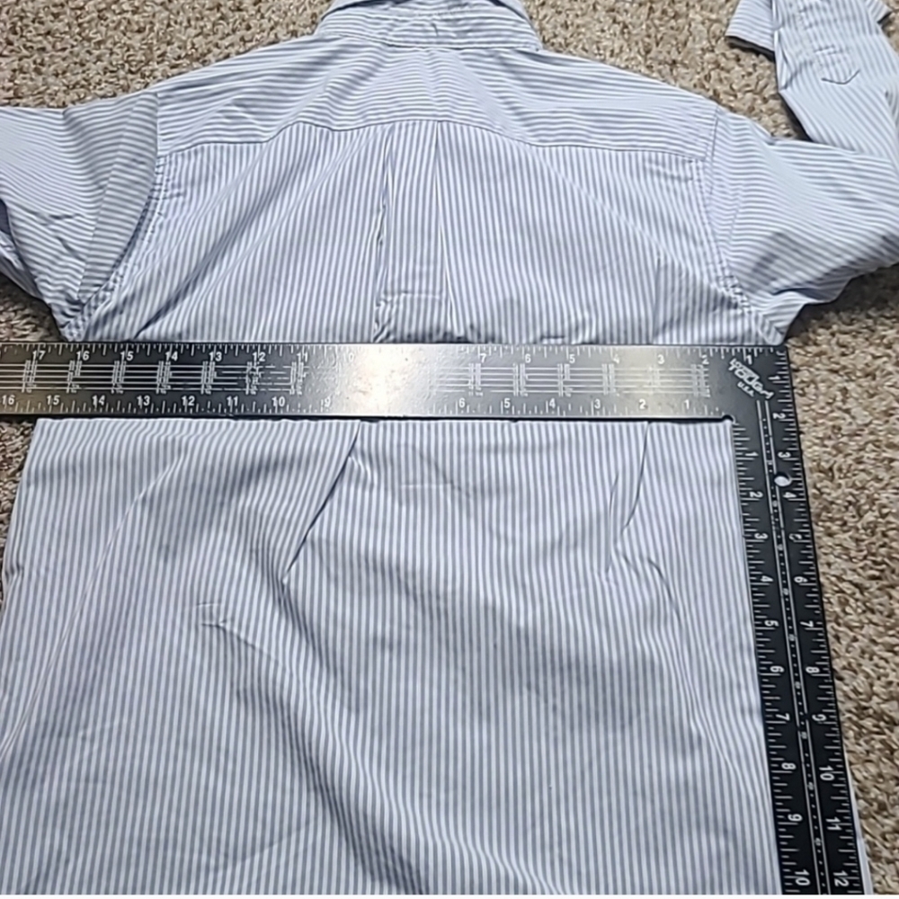 Vineyard Vines Blue and White Classic Casual Shirt - Picture 8 of 8
